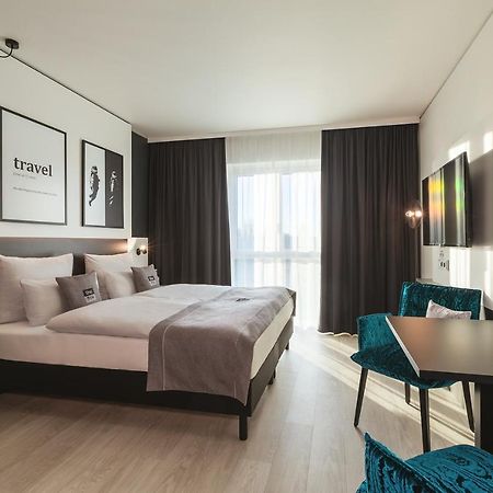 The Niu Star - Apartments Sindelfingen Exteriör bild