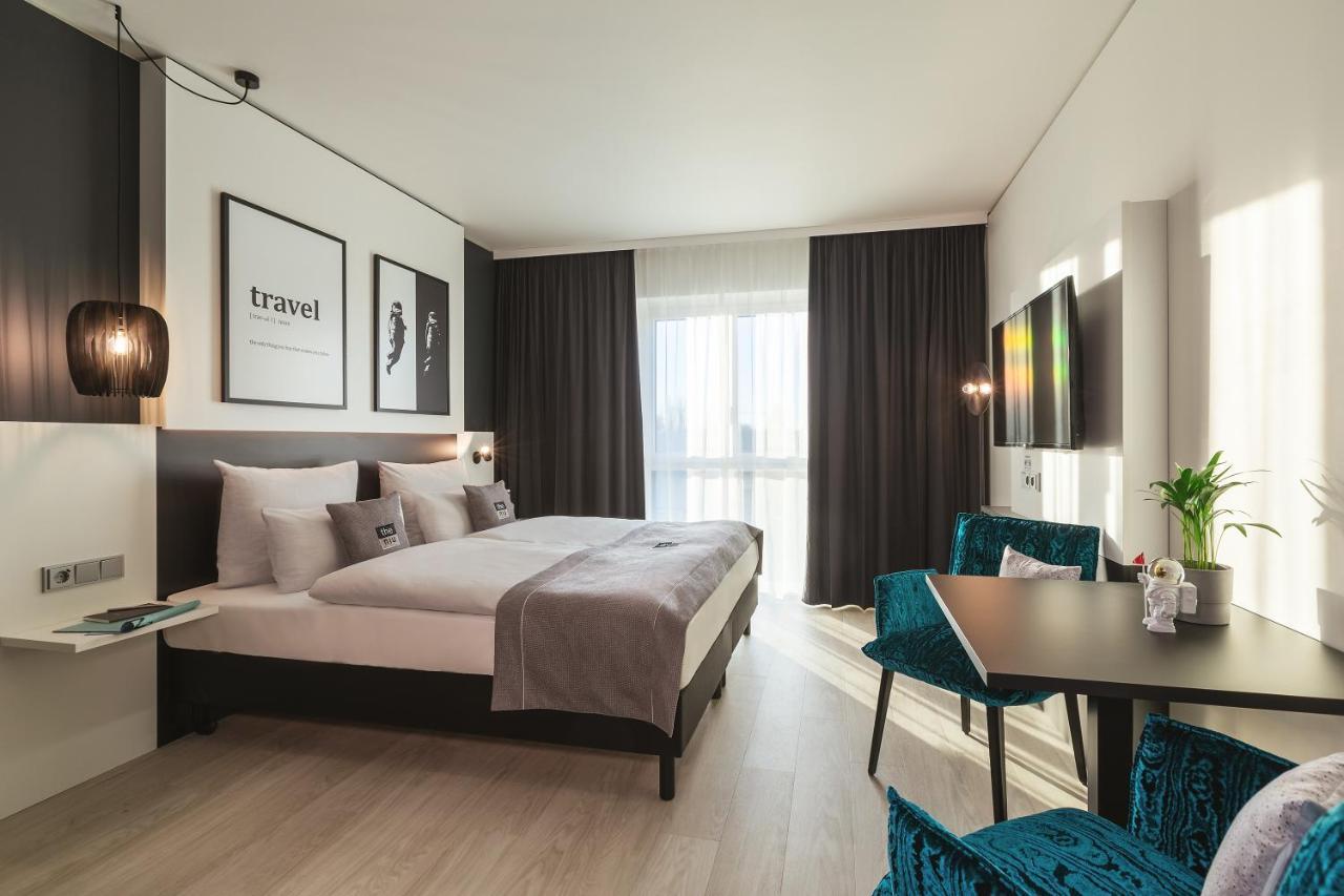 The Niu Star - Apartments Sindelfingen Exteriör bild
